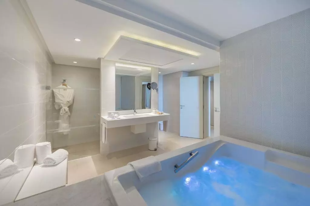 Royal Azur Thalassa
